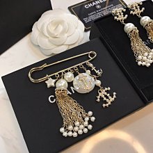 CH  香 立體的樹葉胸針 黃銅材質~妖精館 歷史價格詳細信息