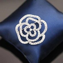 山茶花胸針???? 氣質典雅毛呢山茶花珍珠鍊帶 【韓國空運直送】秋冬新品 4號 歷史價格詳細信息