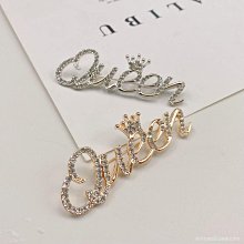 胸針 別針 女王字母胸針女韓國奢華大氣胸花高檔徽章裝飾別針開衫扣衣服配飾 衣服配飾-寶島百貨 歷史價格詳細信息