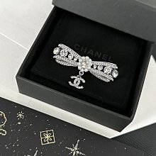 熱銷新款 CH  香 蝴蝶?滿鑽 胸針   胸花   明星大牌同款服裝包包 歷史價格詳細信息