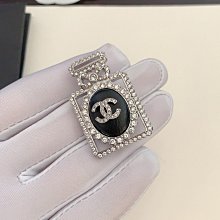 熱銷新款 黑皮珍珠 胸針 胸花 重工別針明星大牌同款首飾潮品妖精 歷史價格詳細信息