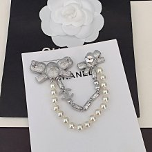 新上架熱銷CH 香 方形 胸針 別針  胸花 大牌同款包包首飾鞋 歷史價格詳細信息