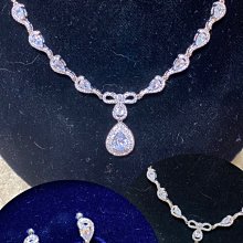 【台北周先生】????周老闆二手衣 99成新 近全新???? 五分埔品牌OUTRUNNER 迷彩連帽背心 2018年購買 已停產 歷史價格詳細信息