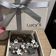 Lucy's 雙色鑽片珍珠茉莉花 耳環 (96589) 歷史價格詳細信息