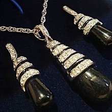 珍藏全新hello kittt和風口金包 歷史價格詳細信息