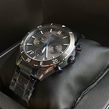現貨HUGO BOSS Globetrotter 黑色面錶盤 金色不鏽鋼錶帶 石英 雙眼計時 男士手錶 1513932 歷史價格詳細信息