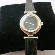 FENDI芬迪女錶 FF ZUCCA花紋 MERCARI 正品二手 歷史價格詳細信息