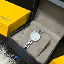 芬迪手鏈FENDI滿鑽手鏈時尚仙女必備施華洛奇水晶手鏈經典字母手鏈 手環顯白手鏈首飾 歷史價格詳細信息