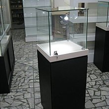 億品LED眼鏡櫃、玻璃櫥櫃、藝品櫃、玻璃櫃、玻璃展示櫃，手機櫃，精品櫃，眼鏡展示櫃，展示櫃、精品櫃、飾品櫃 歷史價格詳細信息