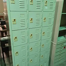 【二手衣櫃】近全新 Arnold Palmer 雨傘 男裝 法蘭絨格紋休閒襯衫-深藍色 L號 長袖襯衫 1130205 歷史價格詳細信息