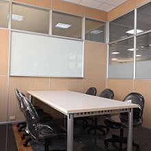 亞毅oa辦公家具台南市新天地 新光三越附近西門店開幕 oa屏風隔屏薄屏 辦公桌掀起桌折合會議桌 歷史價格詳細信息