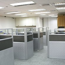 新！雖然店長少根筋/早見和真【城邦讀書花園】 歷史價格詳細信息