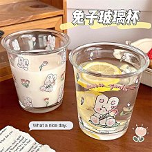 玻璃鋼卡通兔子雕塑製作兔影視動畫道具擺件商場美陳裝飾雕塑 歷史價格詳細信息