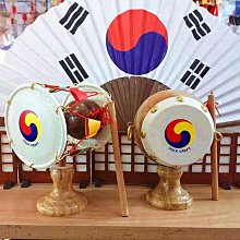 促銷韓國飾品網紅頭飾秋冬新款發飾鯊魚夾盤發后腦勺ins風奶色抓夾 歷史價格詳細信息