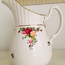 ROYAL ALBERT Bone China England 50Th ANNIVERSARY Trio Cup Saucer &amp; Dessert Plate 歷史價格詳細信息