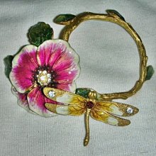 aaL集.全新附袋馬來西亞製合金鑰匙圈吊飾!!--值得收藏!/黑箱48/-P 歷史價格詳細信息