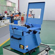 【熱賣精選】千仞崗2020新款休閑連帽短款小個子羽絨服女立領寬松條紋239127 歷史價格詳細信息