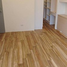 辰藝木地板 案場實例 *4吋海島型柚木F1夾板自然漆* 新莊幸福路 歷史價格詳細信息