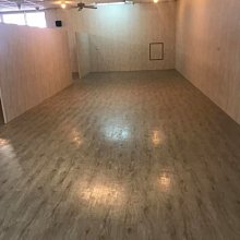 [全家].耐磨立體木紋長條塑膠地磚*塑膠地板15CM*90CM*2.0MM550元/坪另壁紙窗簾地毯 歷史價格詳細信息