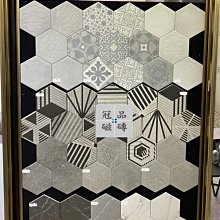 8色花瓣蠟筆畫(內含32頁著色頁)  蝦皮直送 歷史價格詳細信息