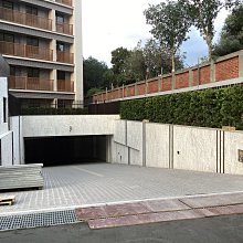 TKS台中市大里區～光南精緻工程行店面~豪宅別墅專家 ~大理石細石條工程 歷史價格詳細信息