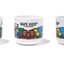 A Bathing Ape BAPE JAPAN COLLEGE TEE 短T (黑色) 化學原宿 歷史價格詳細信息