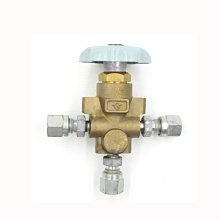 現貨熱銷-氣沖牛斗高爾夫木桿套 新款撞色刺繡一號木球道木原創UT球桿套 (null) 歷史價格詳細信息