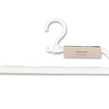 日本【SURUGA】褲子衣架 止滑衣架 衣架 褲架 曬衣架 褲子收納架 價格比較,價格查詢,歷史價格詳細信息