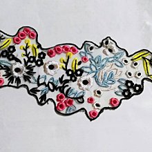 服裝輔料壓花機模具 超聲波花邊機 超聲波縫合機 臺布壓花機 歷史價格詳細信息