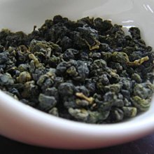 【茶葉館】茶農直營~梨山翠巒高冷烏龍茶~喉韻甘醇~氣味幽雅~茶湯鮮美，清甜滑口~免運!! 歷史價格詳細信息