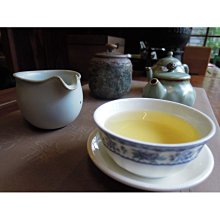 《澄心堂》清香秀骨（鏡片）-黃世傳-畫心:69x34公分 歷史價格詳細信息