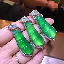 福豆翡翠吊墜玉吊墜18K金鑲嵌 黃加綠翡冰種飄綠玉四季豆吊墜男女 歷史價格詳細信息