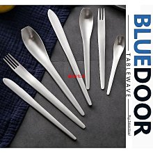 紋絲不動睫毛膏防水防汗不暈染持久卷翹濃密纖長不易脫妝不易掉色【夏沫美妝甄選】 歷史價格詳細信息