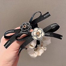 小香風山茶花手工鏈條珍珠髮束 大腸圈 布圈 彈力髮繩 歷史價格詳細信息