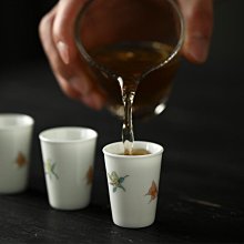 手繪粉彩詩文人物畫筆筒，海外回流，閒置給有需要的人用吧！拍前2455 歷史價格詳細信息