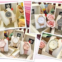 Anne Klein Curved Credit Card Or Change Holder 4&quot;x 3&rdquo; w/Clasp Attachment 歷史價格詳細信息