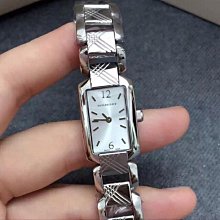 Burberry 全新 單肩休閒包~可收納 歷史價格詳細信息