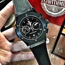 款式：古馳Gucci滿印提花羊毛毛衣顏色：圖片色尺碼：S-XXL面料：羊毛：全套無性別區分 男女同款 NO15919 歷史價格詳細信息