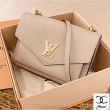 【LV 路易威登】全新現貨新款 M41896 S-Cape Monogram壓花牛皮郵差包 歷史價格詳細信息