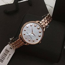 《現貨》MARC JACOBS  防刮牛皮拉鍊小斜背（黑色） 歷史價格詳細信息