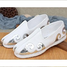 雲勾鞋太極鞋武術鞋雲勾鞋復古中國風雲勾道鞋灑鞋棉鞋 歷史價格詳細信息