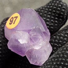 -~shirley ~手握式~練氣佳~馬島三輪紫髮骨幹水晶~0.0179公斤~低價起標!!不錯喔! 歷史價格詳細信息