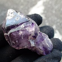 ~shalin-crystal~手握~練氣~巴西亮皮三輪紫骨幹水晶~28公克~帶髮絲~開智慧~能量超強!低價起標! 歷史價格詳細信息