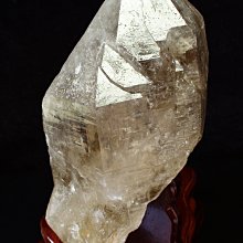 ~shalin-crystal~巴西鱷魚骨幹水晶~1.38公斤~完整度高~除穢聚氣~化煞聚財~值得珍藏! 歷史價格詳細信息