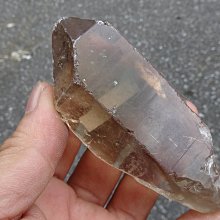 ~shalin-crystal~巴西茶黃水晶骨幹~2.292公斤~晶質清透~質地超優~值得珍藏! 歷史價格詳細信息