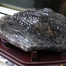 ~shalin-crystal~巴西鱷魚骨幹水晶~2.455公斤~帶碧璽~完整度高~除穢聚氣~值得珍藏! 歷史價格詳細信息