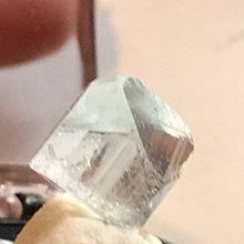 「已售」藍針水晶球 4.6公分 白水晶球 特殊水晶 收藏 全美 全淨體 特價 喉輪 海底輪 編號H1216 歷史價格詳細信息