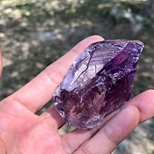 紫涅槃水晶 紫涅槃 高頻水晶 煙燻感 幻影水晶 骸骨水晶 新品種 色澤美 看影片 冥想 編號 T139-1 sp 歷史價格詳細信息
