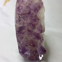 紫水晶 晶鎮（較大、大牙、顏色紫） 歷史價格詳細信息
