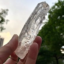 已售 紫涅槃水晶 紫涅槃 高頻水晶 煙燻感 幻影水晶 骸骨水晶 新品種 色澤美 看影片 冥想 編號 H100-5 歷史價格詳細信息